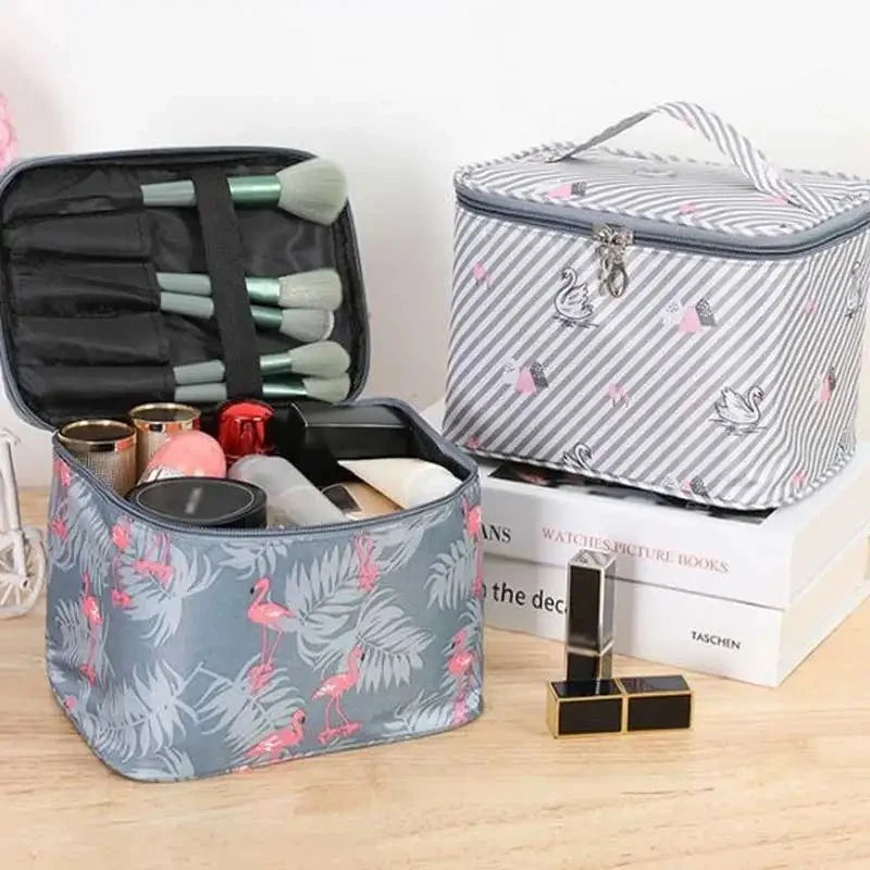 Trousse de Maquillage Grande Capacité — Organisateur Voyage & Maison